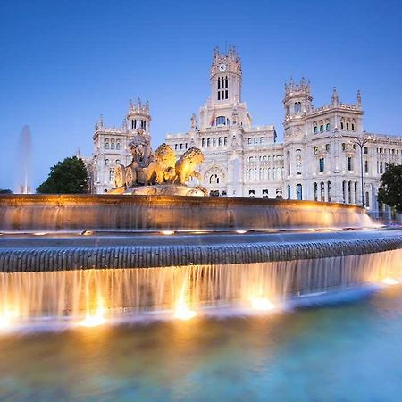 Nh Ribera Del Manzanares Hotel Madrid Exterior photo